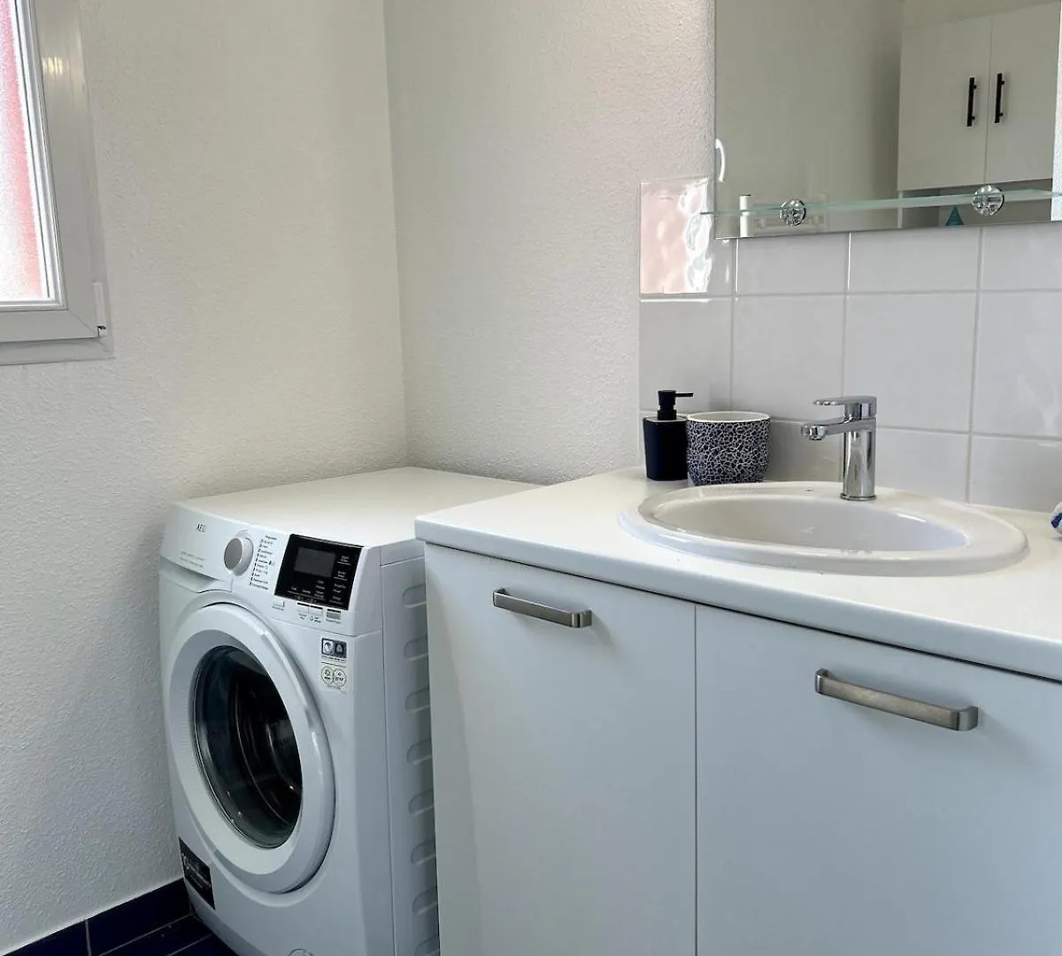 Charlotte Lodge-House 4 Pers-Wifi-Parking-ディナール